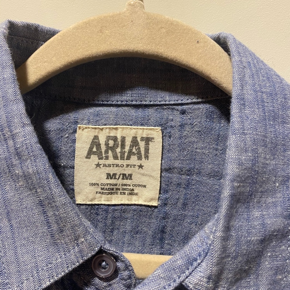 Ariat shirt